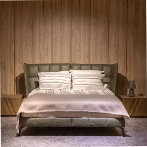 francuski-lezaj-herman